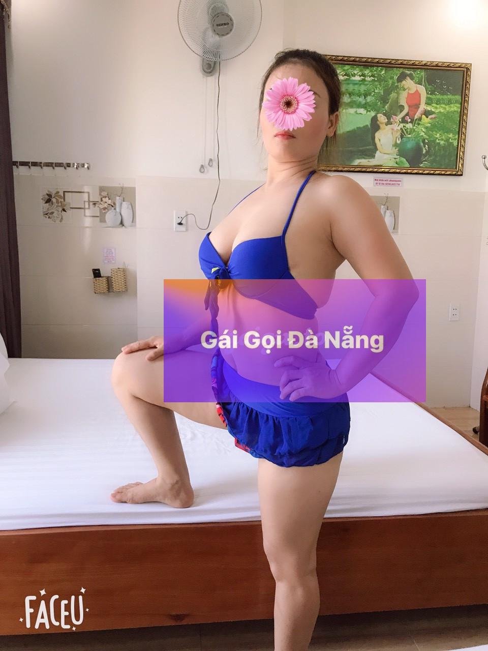 Linh Anh ID 042-Làm Tình Ngon Hết Ý