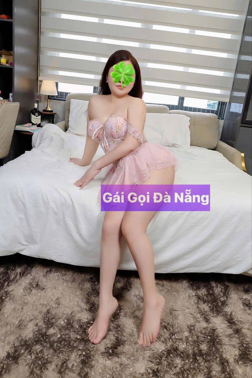 Khánh Vân – En hàng giá rẻ, Xinh ngon mọng nước, Bưởi đẹp bím ngon chén là phê!